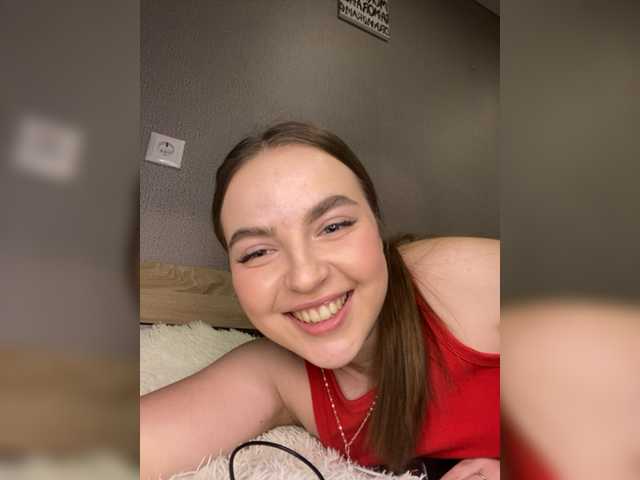 Broadcast Screenshots -Alexa-18-