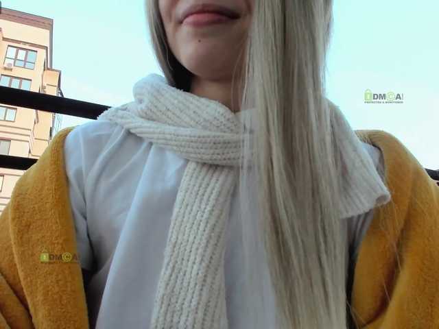 Broadcast Screenshots -me-time