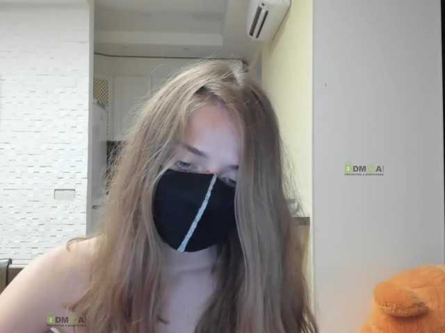 Broadcast Screenshots -Melissa-
