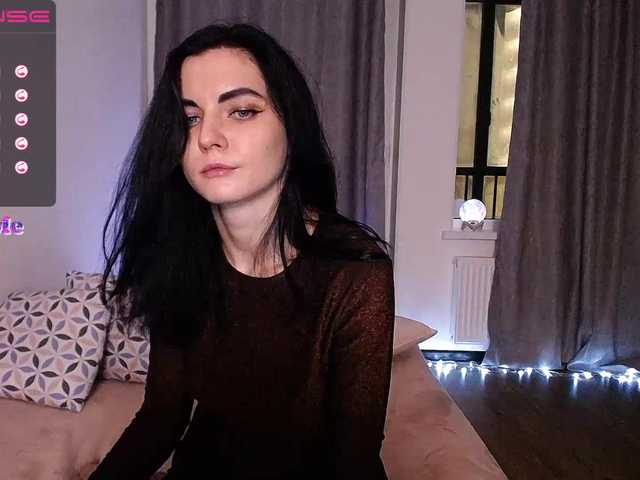 Broadcast Screenshots AnnaHarmonia