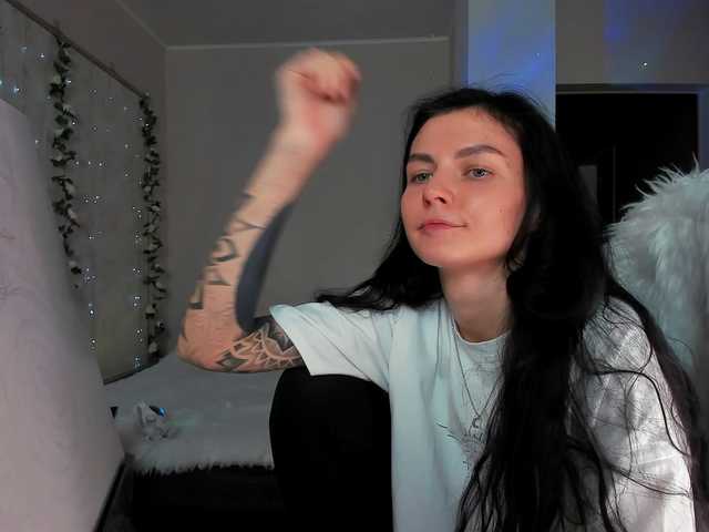 Broadcast Screenshots AnnaHarmonia