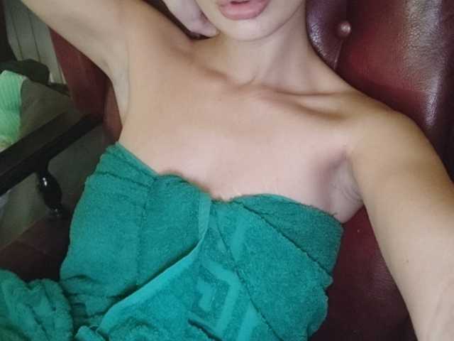 Broadcast Screenshots A7n7g7e7l