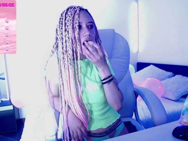 Broadcast Screenshots abby-deep