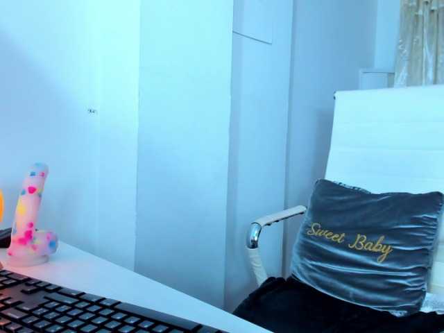 Broadcast Screenshots abby-deep