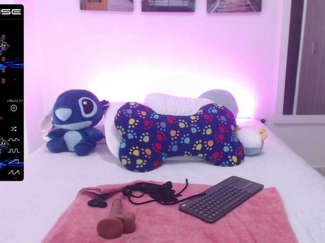 Broadcast Screenshots Abigail-v