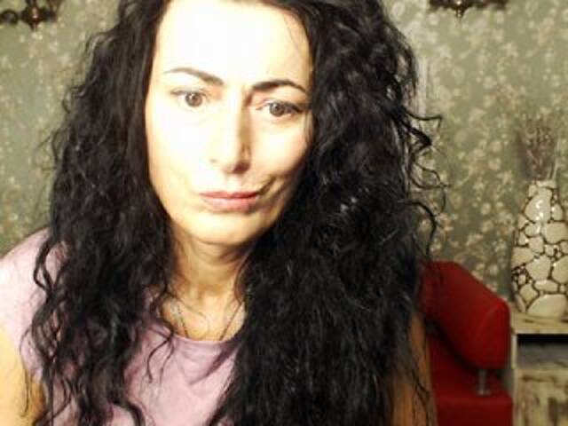 Broadcast Screenshots Abudabiz