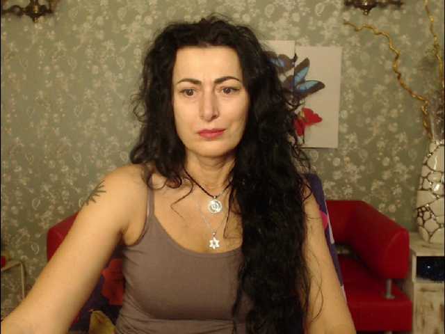 Broadcast Screenshots Abudabiz