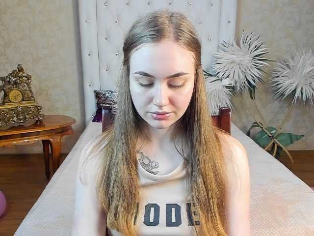 Broadcast Screenshots AdaCrystall