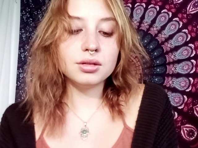 Broadcast Screenshots AdalynGlow
