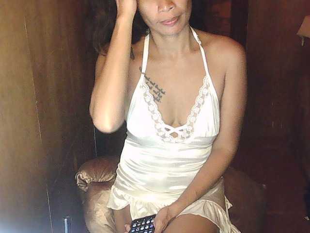 Broadcast Screenshots Adanna