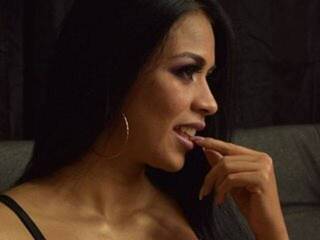 Erotisk videochat AdaraDerail