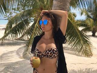 Erotisk videochat FLame_Adel