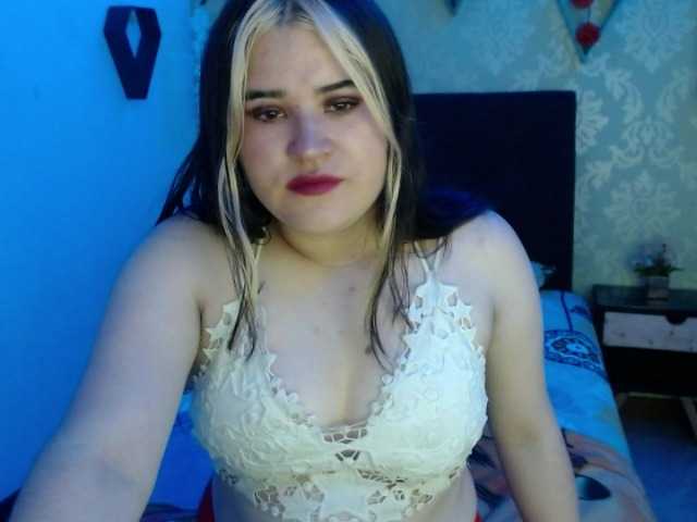 Broadcast Screenshots AdeleBlue