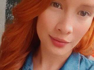 Erotisk videochat adharasuniver