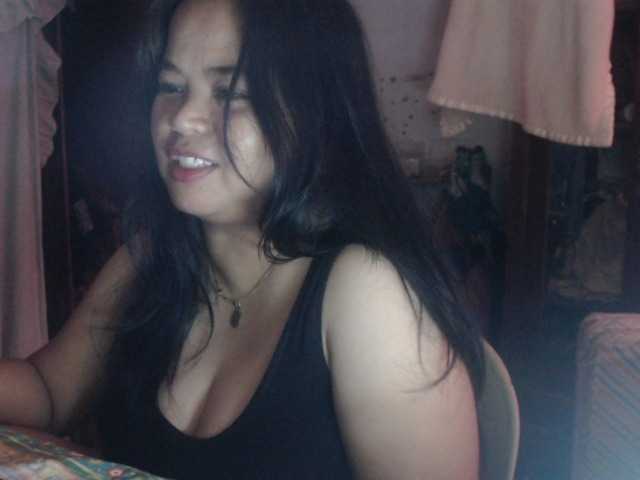 Broadcast Screenshots adrianna