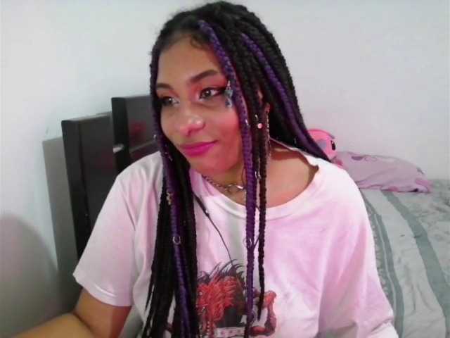 Fotos AgathaWest Hello everyone! Today I will make a show , be sure to come in and enjoy ❤❤❤ #bigtits #ebony #blowjob #bigass #ahegao
