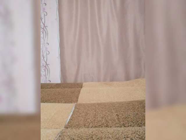 Broadcast Screenshots dark_brunet