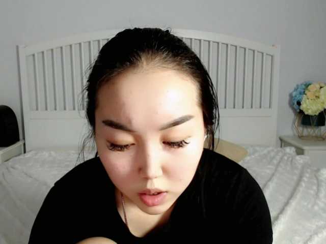 Fotos AkemiChu Hello! Today I got a new toys, I'm ready to have fun and make something naughty, pvt is open! #asian #young #18 #cute