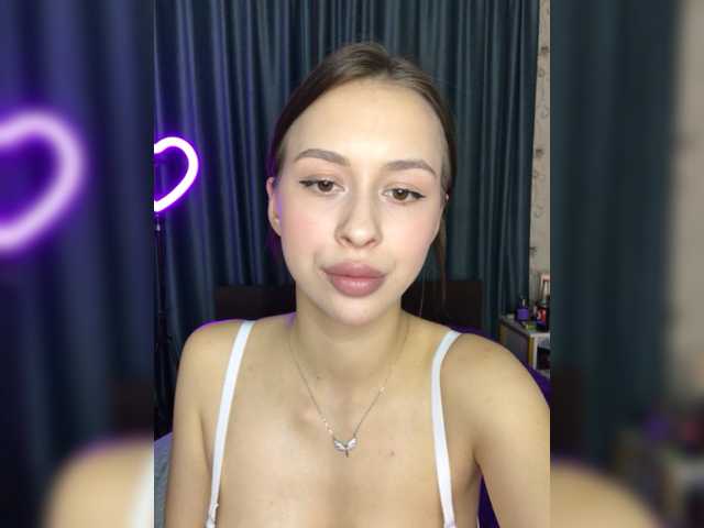 Broadcast Screenshots Aleksandra190