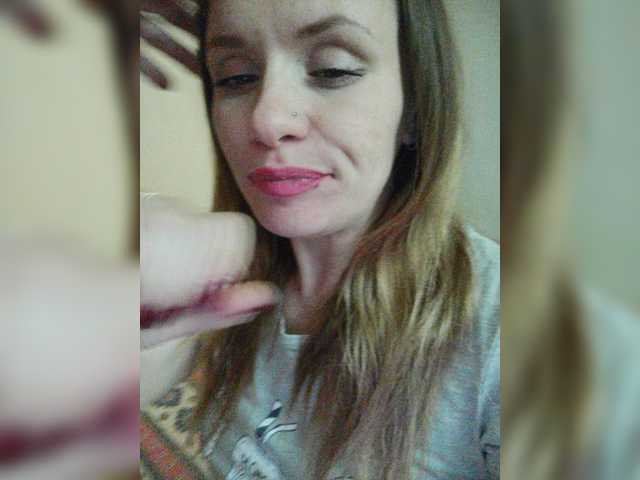 Broadcast Screenshots Alex69Alsu