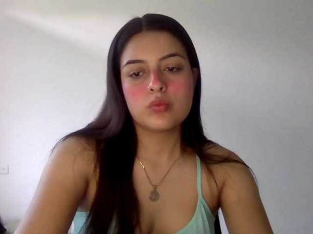 Broadcast Screenshots AlexaReyes20