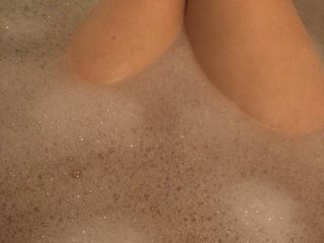 Broadcast Screenshots Alianakiss