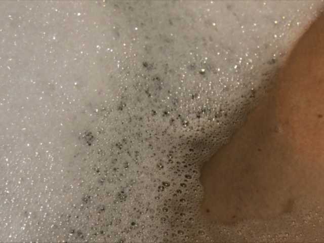 Broadcast Screenshots Alianakiss