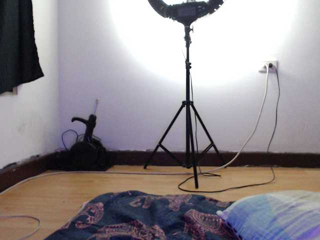 Broadcast Screenshots AliceKytelerr