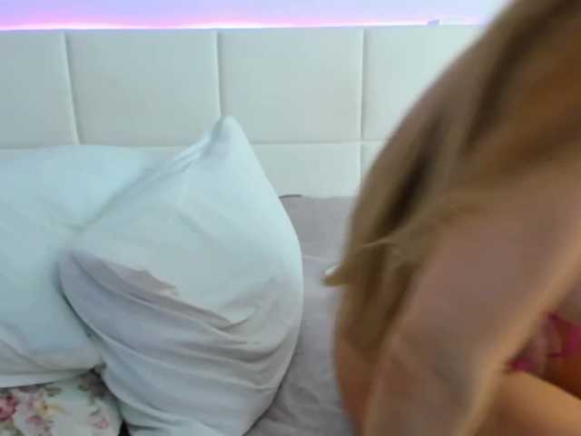Broadcast Screenshots aliciaglow