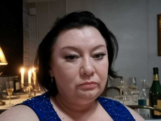 Foto af profilen Alinahott1
