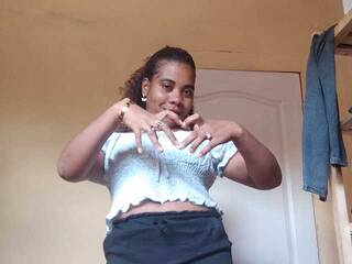 Erotisk videochat AlineEdena