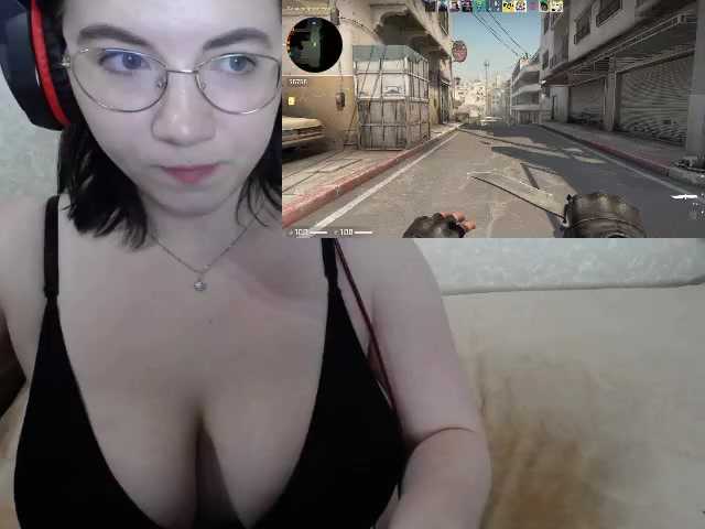 Fotos Beatrix_Kiddo Hello everyone: I'm Alisha, I like to keep the conversation going and your attention. I will be glad for your support and help) I throw all beggars and any negativity into the ban. Lovens from 2 tokens. 32000. left a little - 25657