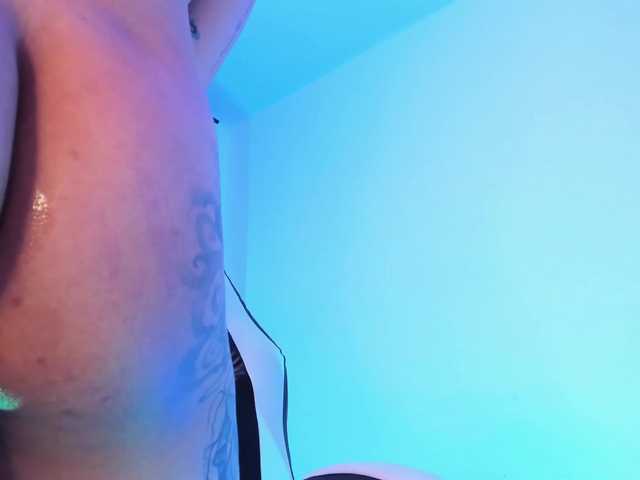 Broadcast Screenshots AmbeerColors