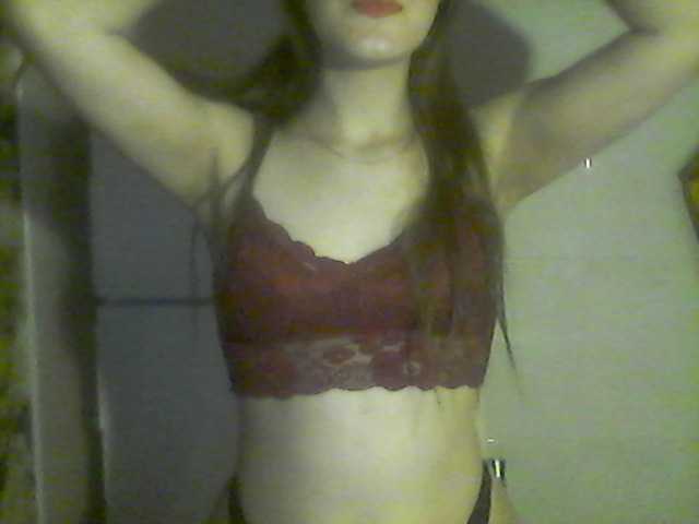 Fotos AmberleyDe Hey guys!:) Goal- #Dance #hot #pvt #c2c #fetish #feet #roleplay Tip to add at friendlist and for requests!