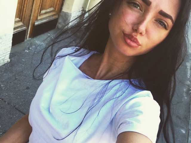 Erotisk videochat AmeliaBr0wn