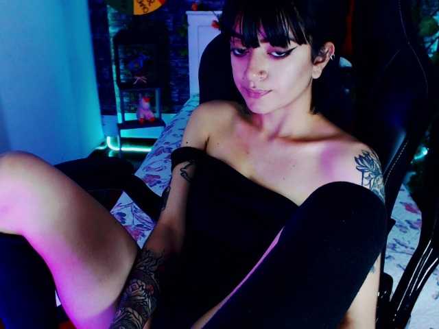 Broadcast Screenshots ammyevanss