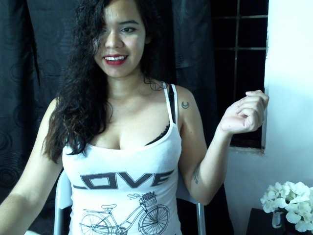 Broadcast Screenshots amyhot25