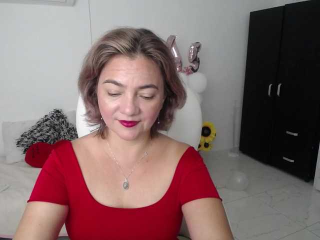 Broadcast Screenshots ana-hotmilf