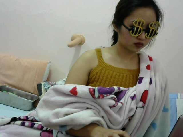 Broadcast Screenshots Meghan05