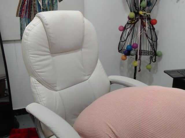 Broadcast Screenshots andrea-sweeti