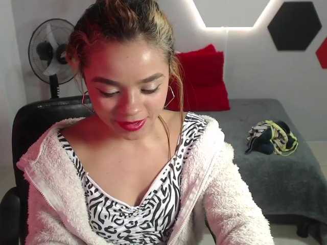 Broadcast Screenshots andreapink87