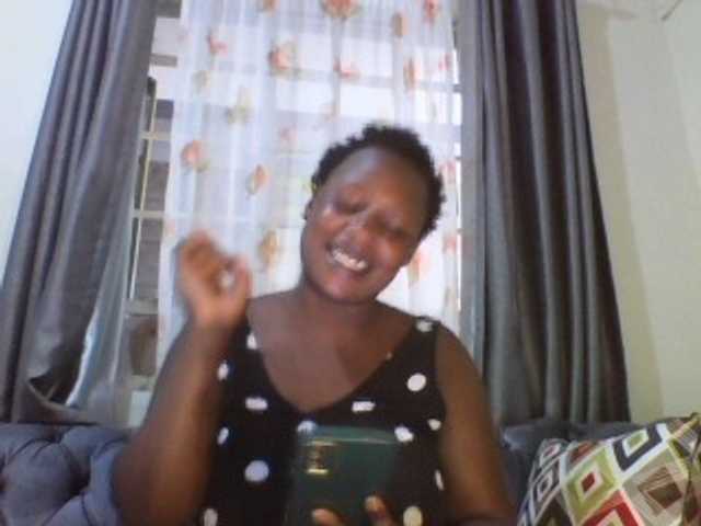 Broadcast Screenshots AnerlisaDee