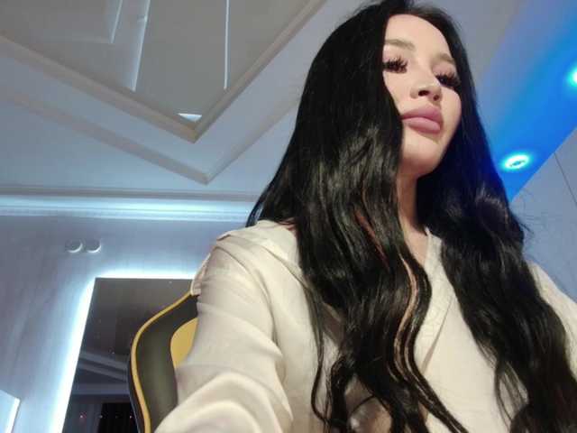 Fotos angelasia Hi my lovely viewers! Tomorrow is weekend, Let's make our last work day productive and relax! #asian #18 #teen #shaven #asian #mistress #young #18