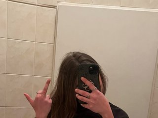 Erotisk videochat anirie_findom