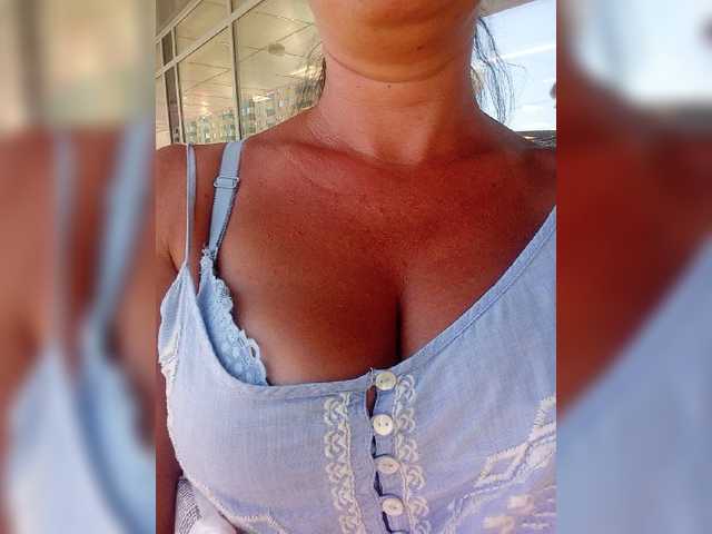 Broadcast Screenshots Anjeli38