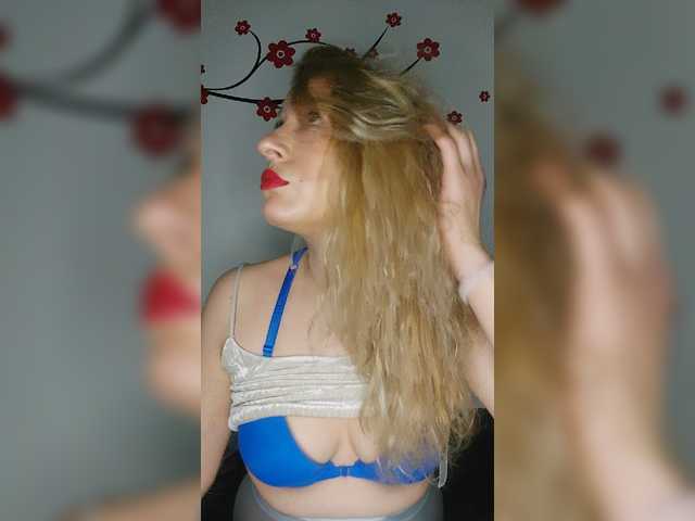 Broadcast Screenshots Annabelsweet