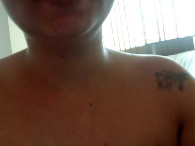 Broadcast Screenshots AnnaMally