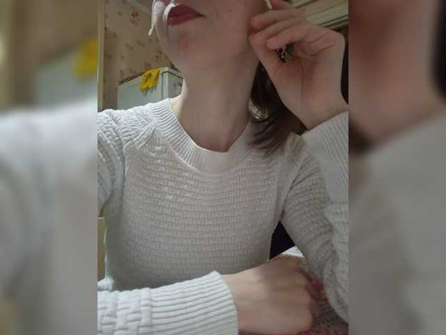 Broadcast Screenshots AnnaQueen