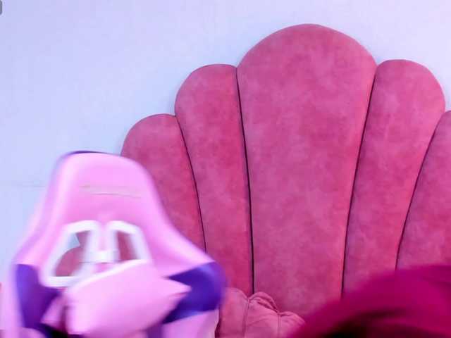 Broadcast Screenshots anny-max-vc