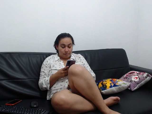 Fotos AnnyLove Welcome boys !!! Im new here - Wanna meet more ? so inside to me ... My body is waiting for a kinky momento #new #latina #27 #nasty #analtoys #kinky #dirty #naugthy #dildo #squirt